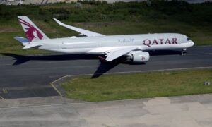 aa-qatar-0608-1