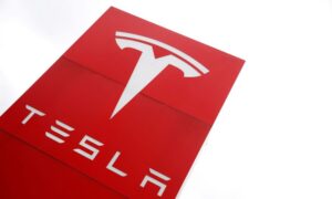 rk_tesla_030821-1